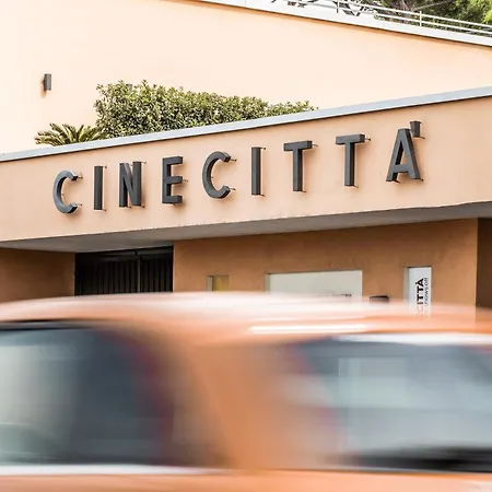 Cinecitta Haven Bed and breakfast